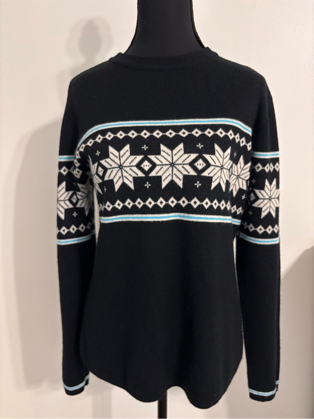 Vintage Obermeyer Merino Wool blend Nordic Snowflake Ski Sweater Women’s Medium